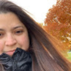 Meet your Posher, Raquel